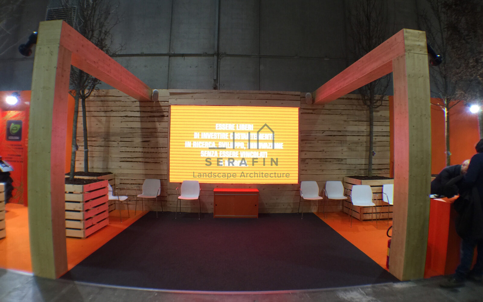 stand setting up Cofiloc Spa agricultural exhibition Verona 2016 - 5