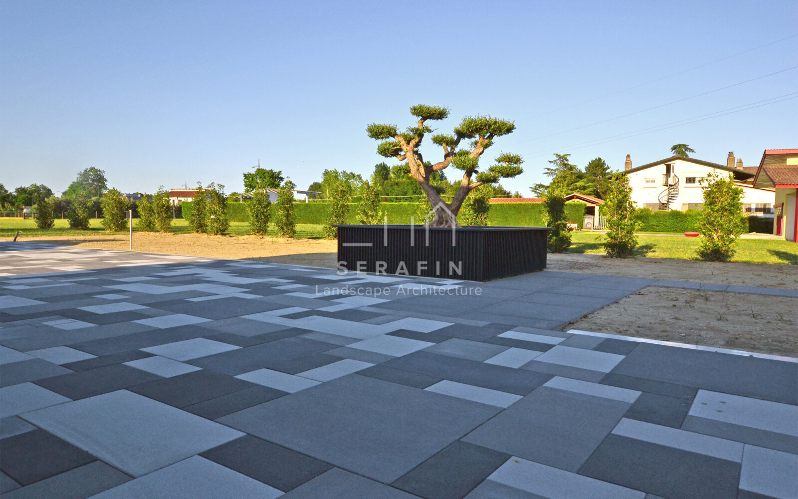 project of a modern garden with swimming pool in the metropolitan city of Venice - 10