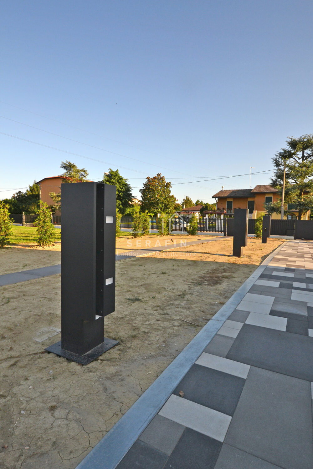 project of a modern garden with swimming pool in the metropolitan city of Venice - 12