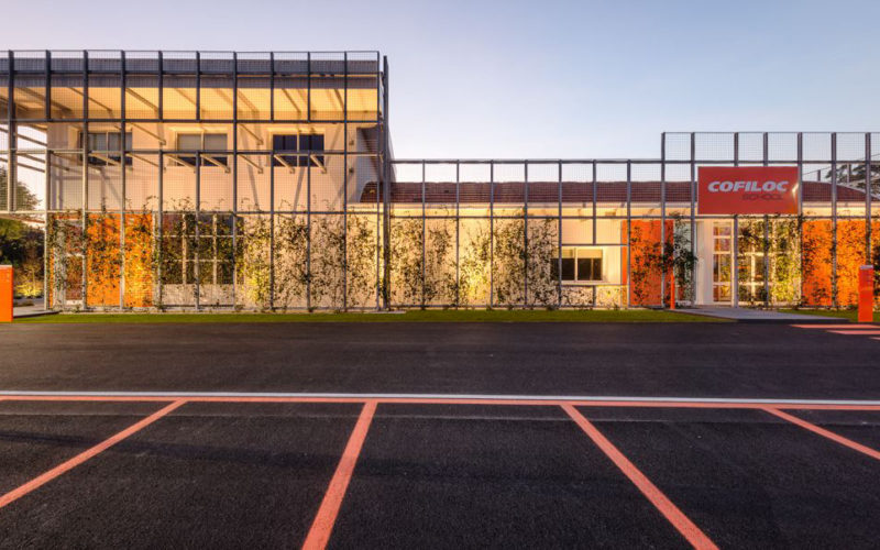 external lighting photos for company offices, points of sale, shops and shops