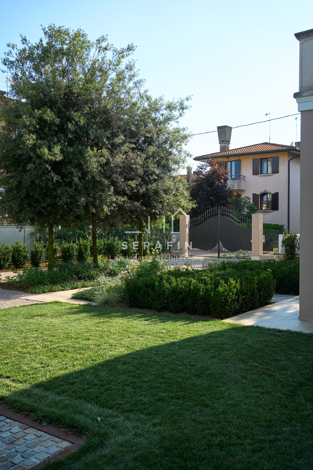 design and creation of a luxury garden in Mogliano Veneto