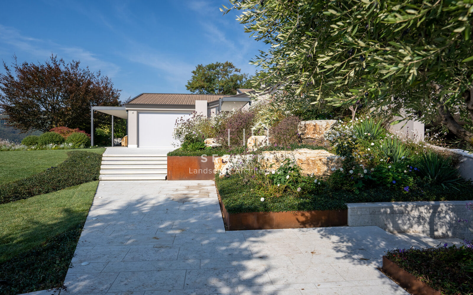 exclusive garden project in Trevignago of Verona - 2