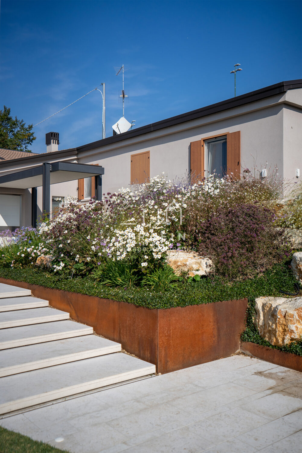 exclusive garden project in Trevignago of Verona - 4